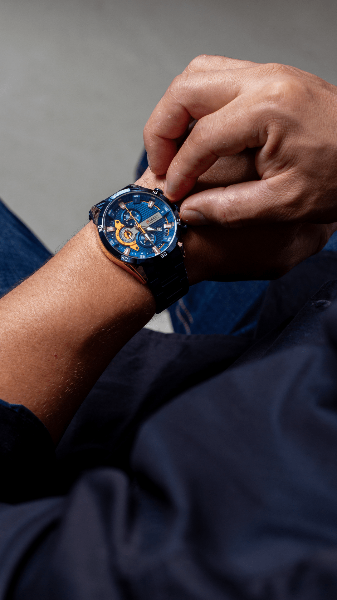 Reloj Curren 8402 - CLICK + GO